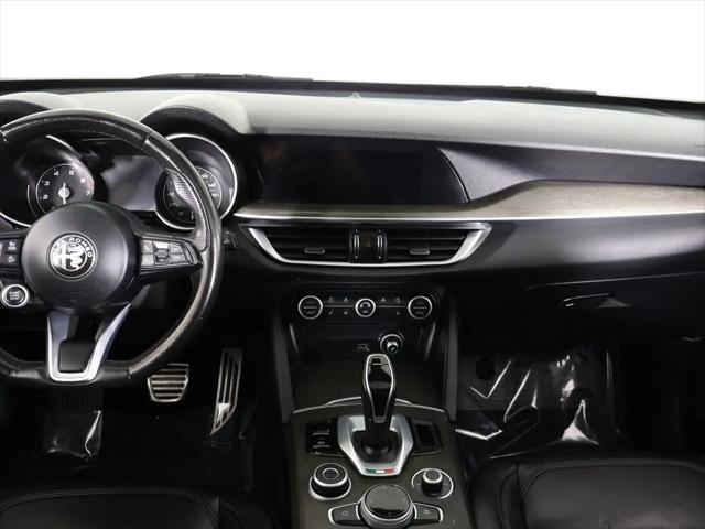 2022 Alfa Romeo Stelvio Ti AWD