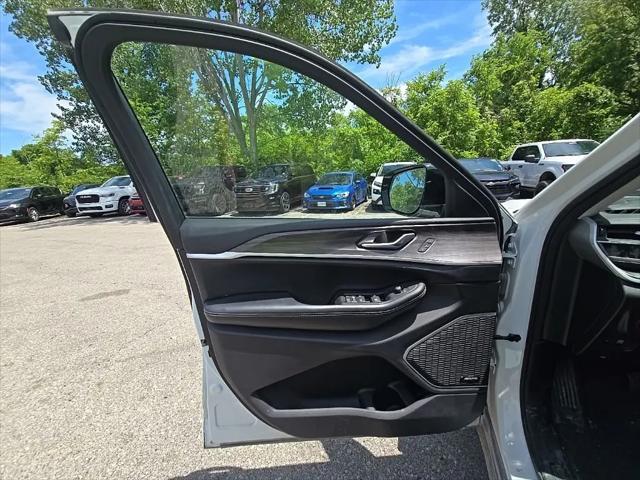 2022 Jeep Grand Cherokee Limited 4x4