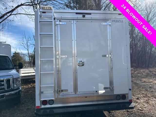 2024 Ford E-450 Cutaway Base