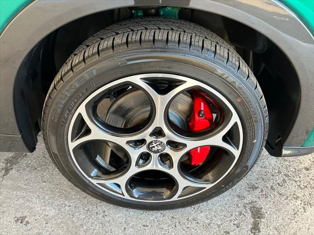 2024 Alfa Romeo Tonale TONALE VELOCE EAWD 2024 Alfa Romeo Tonale TONALE VELOCE EAWD