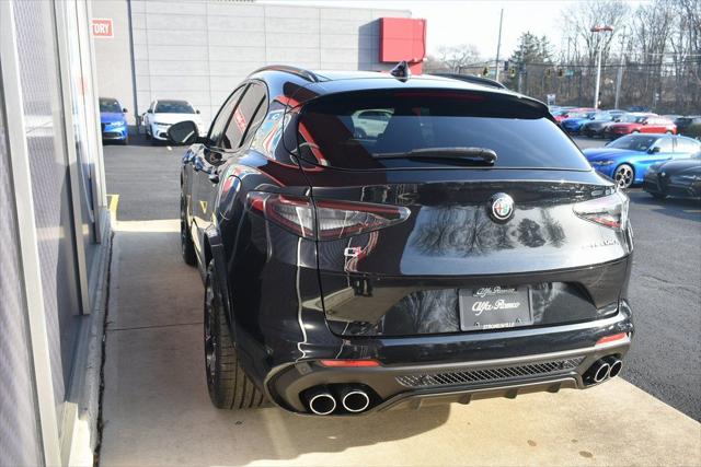 2024 Alfa Romeo Stelvio Quadrifoglio AWD