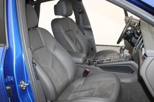 2017 Porsche Macan Standard