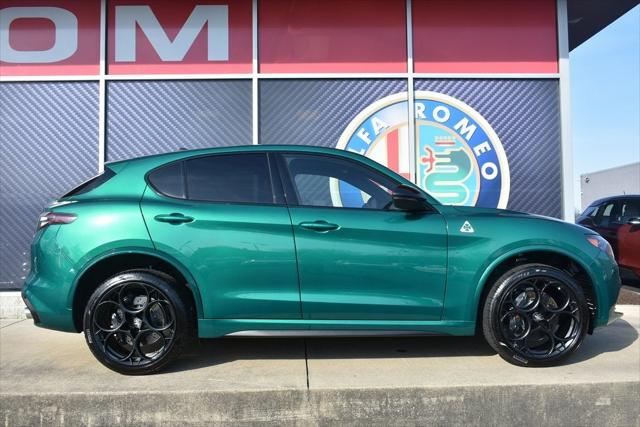 2024 Alfa Romeo Stelvio STELVIO QUADRIFOGLIO AWD 2024 Alfa Romeo Stelvio STELVIO QUADRIFOGLIO AWD