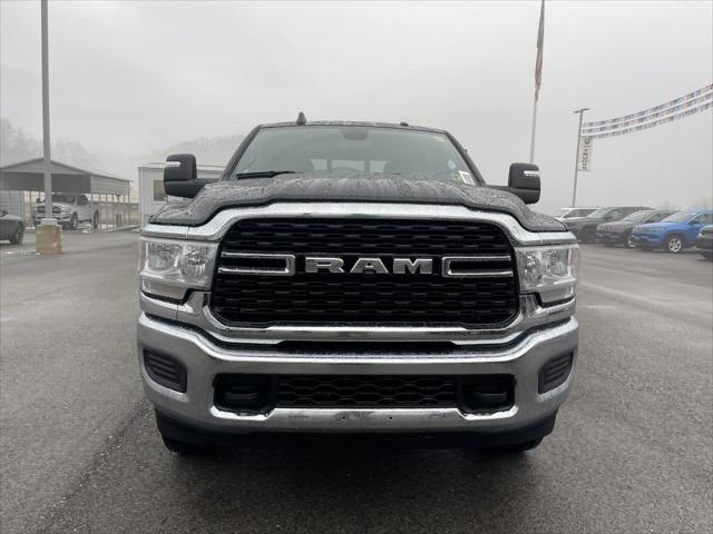 2024 RAM Ram 3500 RAM 3500 TRADESMAN CREW CAB 4X4 8 BOX