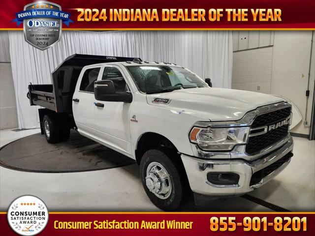 2024 RAM Ram 3500 Chassis Cab RAM 3500 TRADESMAN CREW CAB CHASSIS 4X4 60 CA 2024 RAM Ram 3500 Chassis Cab RAM 3500 TRADESMAN CREW CAB CHASSIS 4X4 60 CA