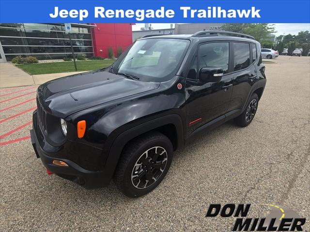 2023 Jeep Renegade RENEGADE TRAILHAWK 4X4