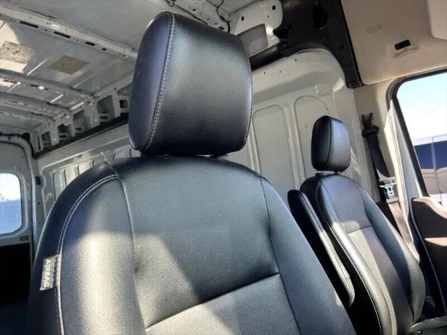 2021 Ford Transit Cargo Van T-350