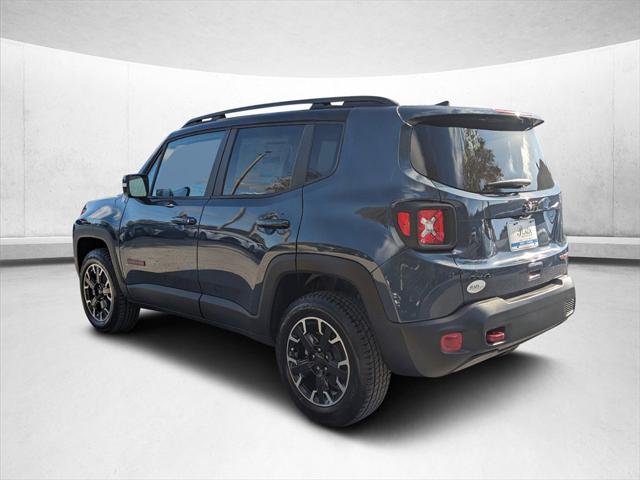 2023 Jeep Renegade RENEGADE TRAILHAWK 4X4