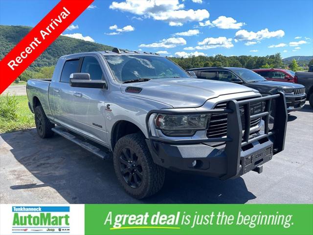 2022 RAM 3500 Big Horn Mega Cab 4x4 64 Box