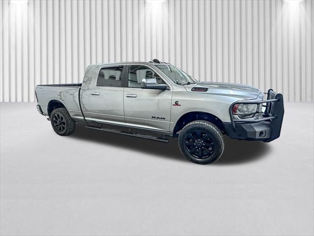 2022 RAM 3500 Big Horn Mega Cab 4x4 64 Box