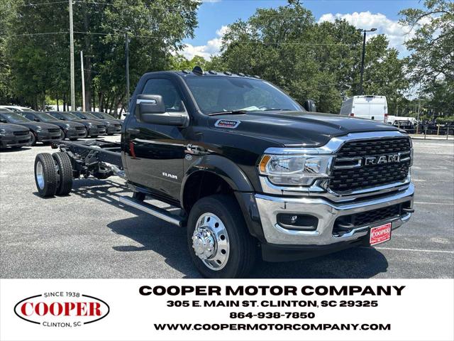 2024 RAM Ram 5500 Chassis Cab RAM 5500 SLT CHASSIS REGULAR CAB 4X4 120 CA