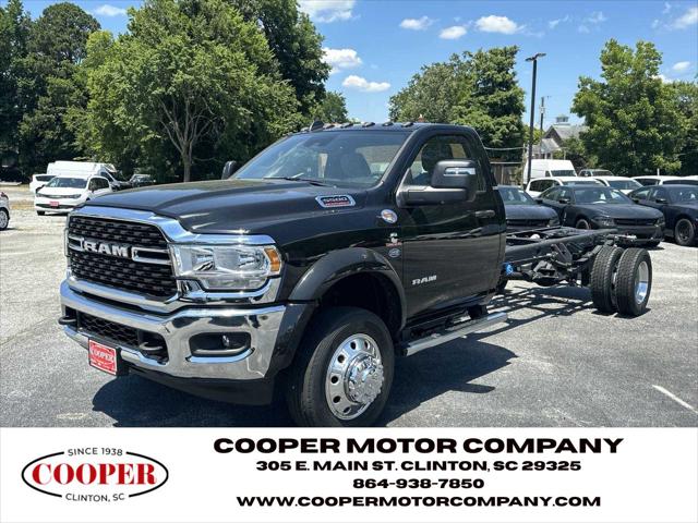 2024 RAM Ram 5500 Chassis Cab RAM 5500 SLT CHASSIS REGULAR CAB 4X4 120 CA