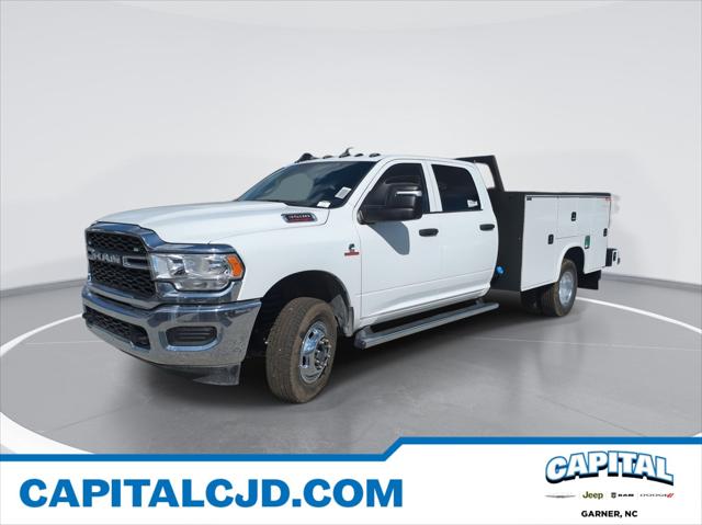 2024 RAM Ram 3500 Chassis Cab RAM 3500 TRADESMAN CREW CAB CHASSIS 4X4 60 CA