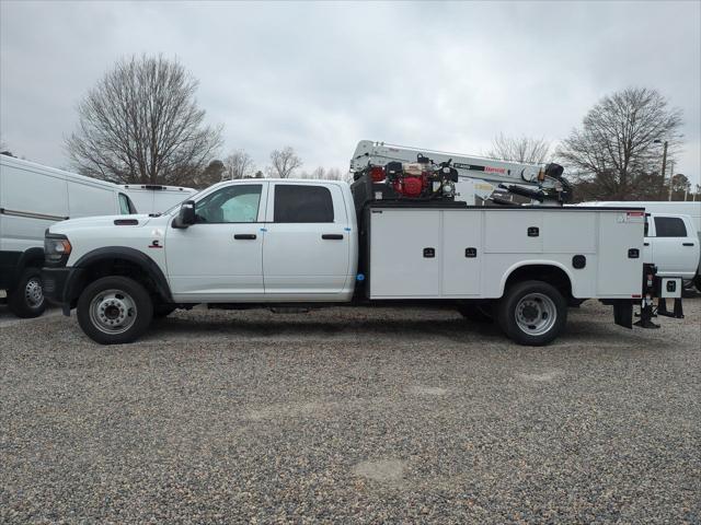 2024 RAM Ram 4500 Chassis Cab RAM 4500 TRADESMAN CHASSIS CREW CAB 4X4 84 CA