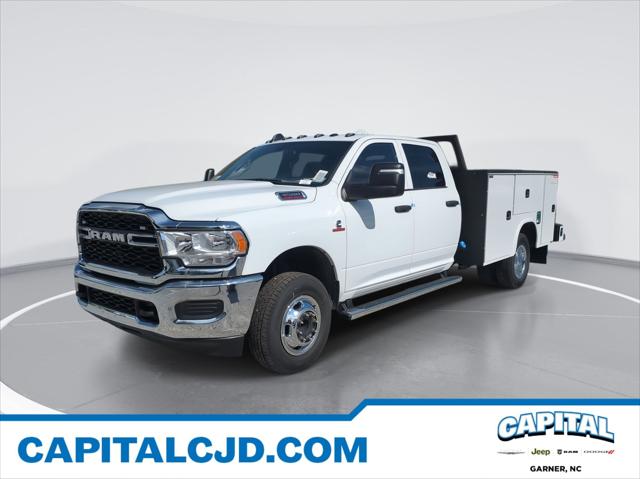 2024 RAM Ram 3500 Chassis Cab RAM 3500 TRADESMAN CREW CAB CHASSIS 4X4 60 CA