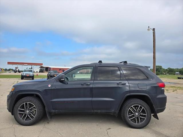 2018 Jeep Grand Cherokee Trailhawk 4x4 2018 Jeep Grand Cherokee Trailhawk 4x4