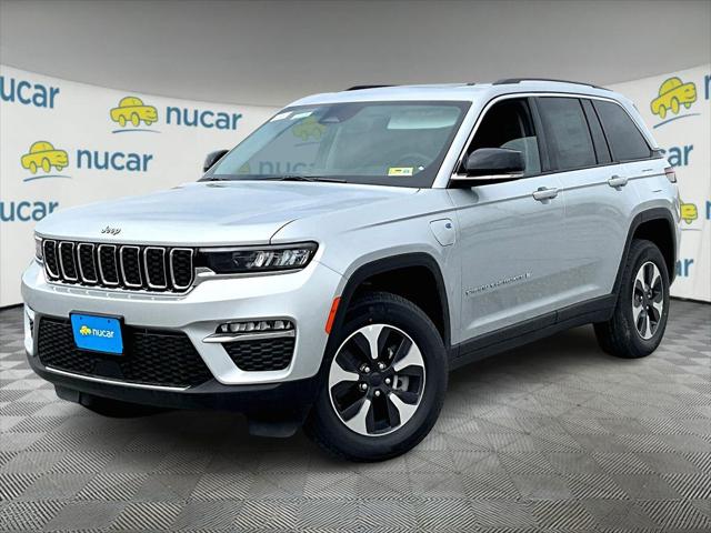 2024 Jeep Grand Cherokee Anniversary Edition