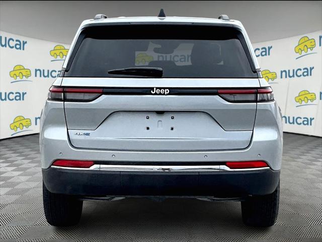 2024 Jeep Grand Cherokee Anniversary Edition