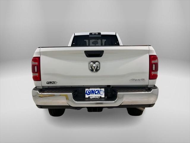 2024 RAM Ram 2500 RAM 2500 TRADESMAN CREW CAB 4X4 8 BOX