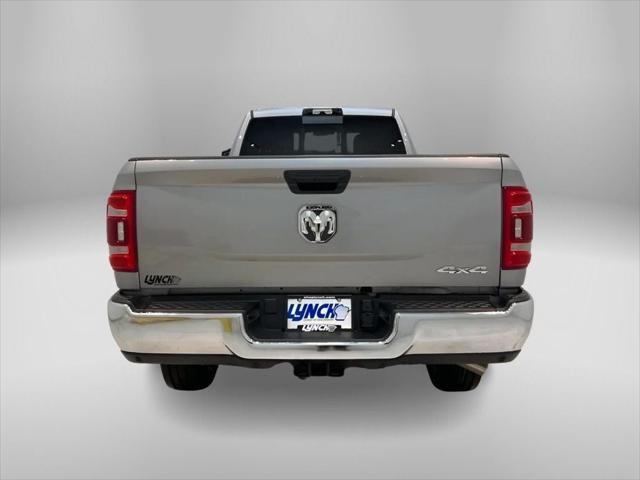2024 RAM Ram 2500 RAM 2500 TRADESMAN CREW CAB 4X4 8 BOX