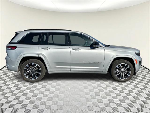 2024 Jeep Grand Cherokee GRAND CHEROKEE OVERLAND 4X4