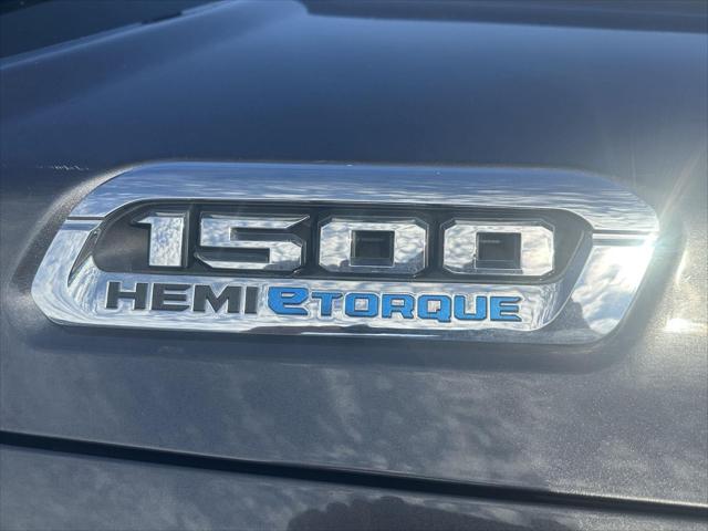 2021 RAM 1500 Laramie Crew Cab 4x4 57 Box 2021 RAM 1500 Laramie Crew Cab 4x4 57 Box