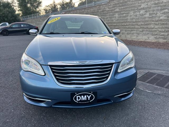 2011 Chrysler 200 Limited 2011 Chrysler 200 Limited