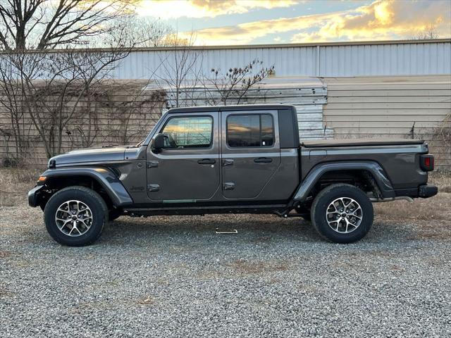 2024 Jeep Gladiator GLADIATOR SPORT S 4X4