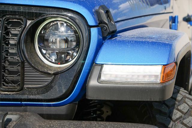 2024 Jeep Gladiator GLADIATOR WILLYS 4X4 2024 Jeep Gladiator GLADIATOR WILLYS 4X4