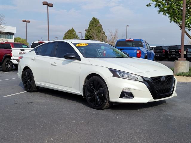 2022 Nissan Altima SR Intelligent AWD