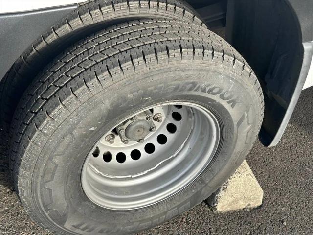 2019 Freightliner Sprinter Standard Roof V6
