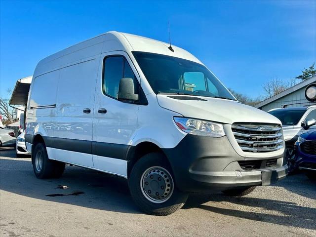 2019 Freightliner Sprinter Standard Roof V6