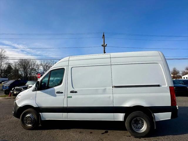 2019 Freightliner Sprinter Standard Roof V6
