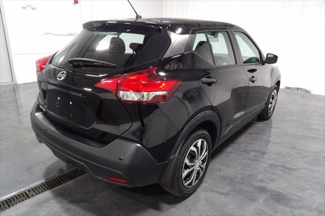 2020 Nissan Kicks S Xtronic CVT