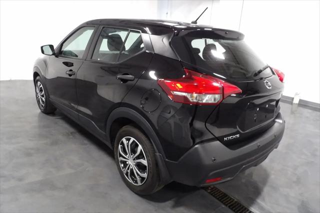 2020 Nissan Kicks S Xtronic CVT