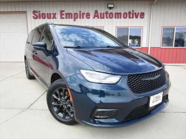 2021 Chrysler Pacifica Touring L AWD for sale in Tea, SD