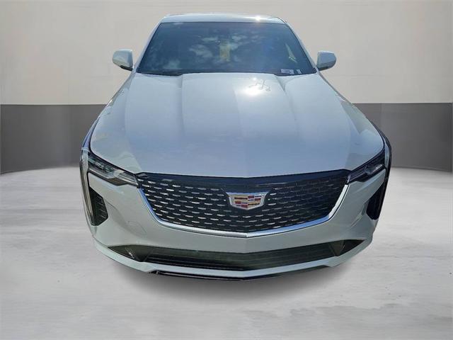 2024 Cadillac CT4 Luxury