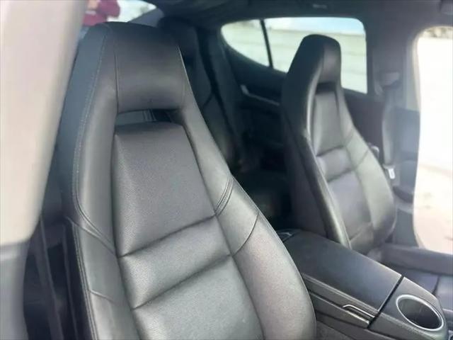 2015 Porsche Panamera 4
