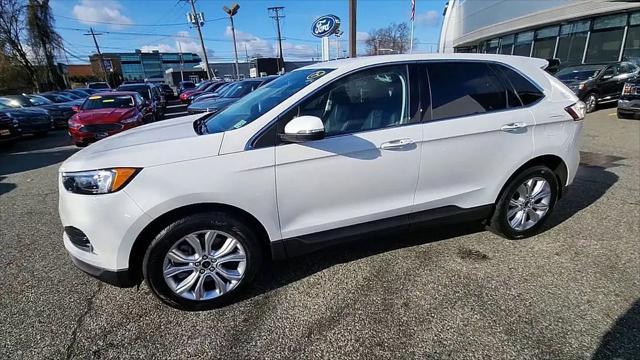 2023 Ford Edge Titanium