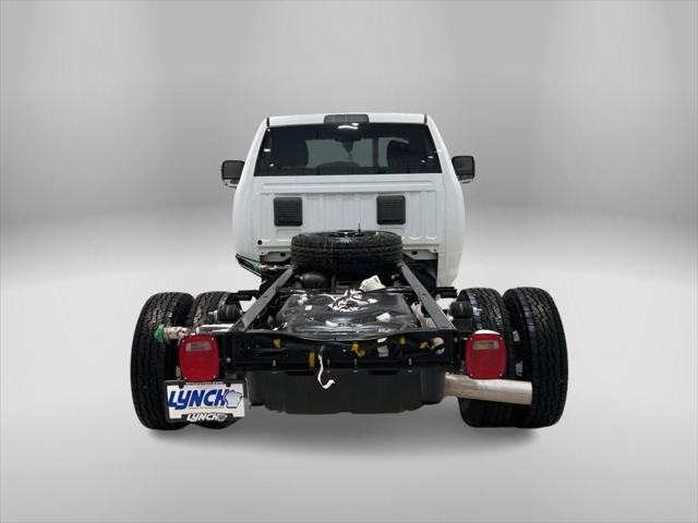 2024 RAM Ram 3500 Chassis Cab RAM 3500 TRADESMAN CHASSIS REGULAR CAB 4X4 60 CA