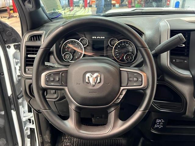 2024 Ram 3500 Chassis Cab Tradesman/SLT
