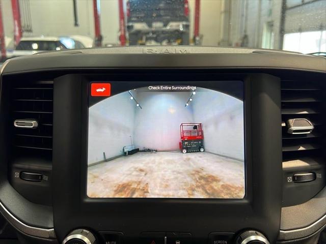 2024 Ram 3500 Chassis Cab Tradesman/SLT
