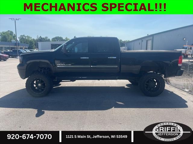 2011 GMC Sierra 2500HD Denali