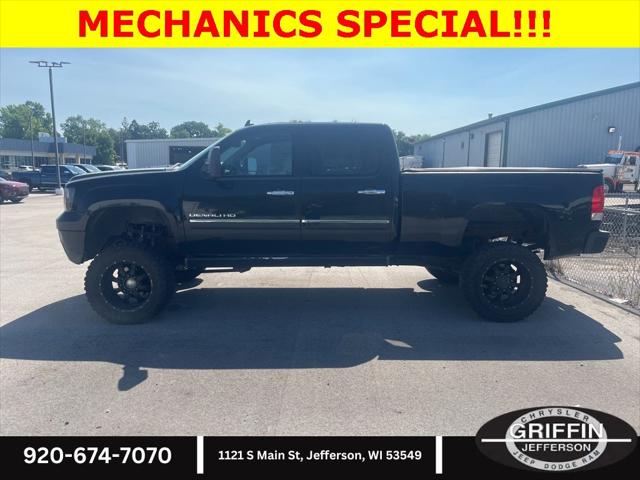 2011 GMC Sierra 2500HD Denali
