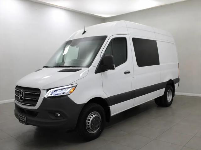 2024 Mercedes-Benz Sprinter 3500 Standard Roof 4-Cyl Diesel HO for sale in New York, NY