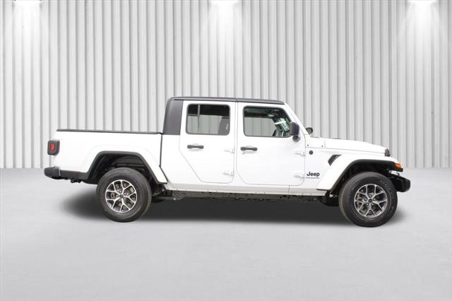 2024 Jeep Gladiator GLADIATOR SPORT S 4X4