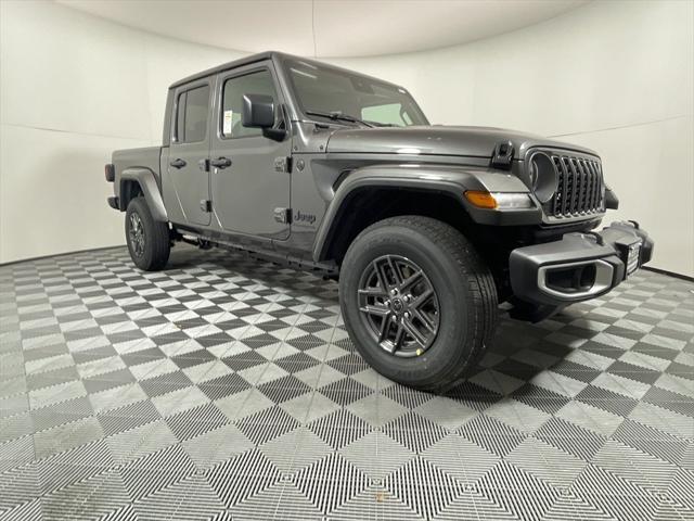 2024 Jeep Gladiator GLADIATOR SPORT S 4X4