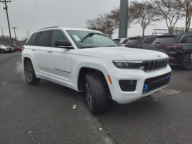 2024 Jeep Grand Cherokee 4xe GRAND CHEROKEE OVERLAND 4xe 2024 Jeep Grand Cherokee 4xe GRAND CHEROKEE OVERLAND 4xe