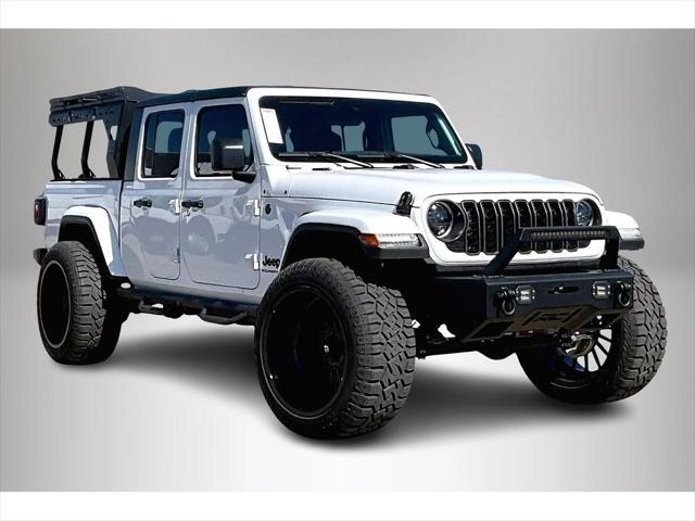 2024 Jeep Gladiator GLADIATOR SPORT S 4X4