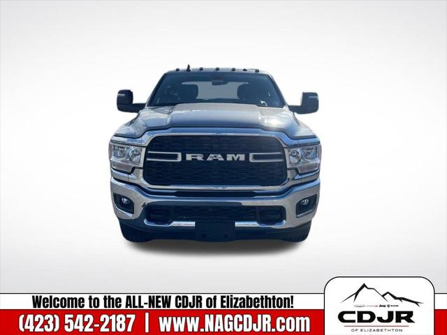 2023 RAM Ram 3500 SRW 10K GVWR Chassis Cab RAM 3500 SRW 10K GVWR TRADESMAN CREW CAB CHASSIS 4X4 60 CA